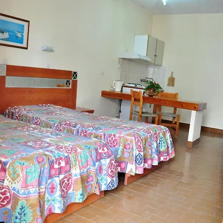 Mamouzelos Aparthotel 2*
