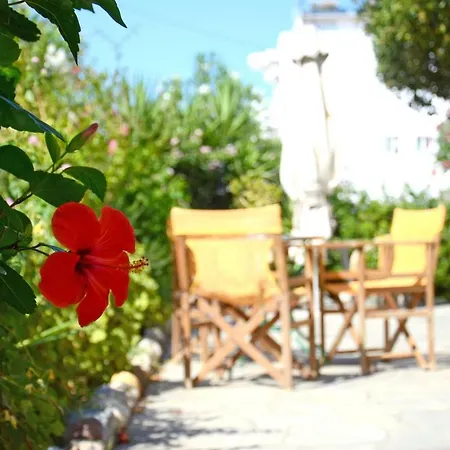 Aparthotel Mamouzelos